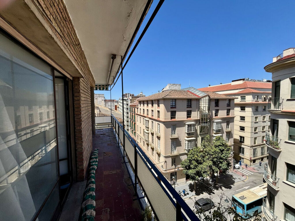 Middle Floor Apartment Málaga Centro Málaga - image 109