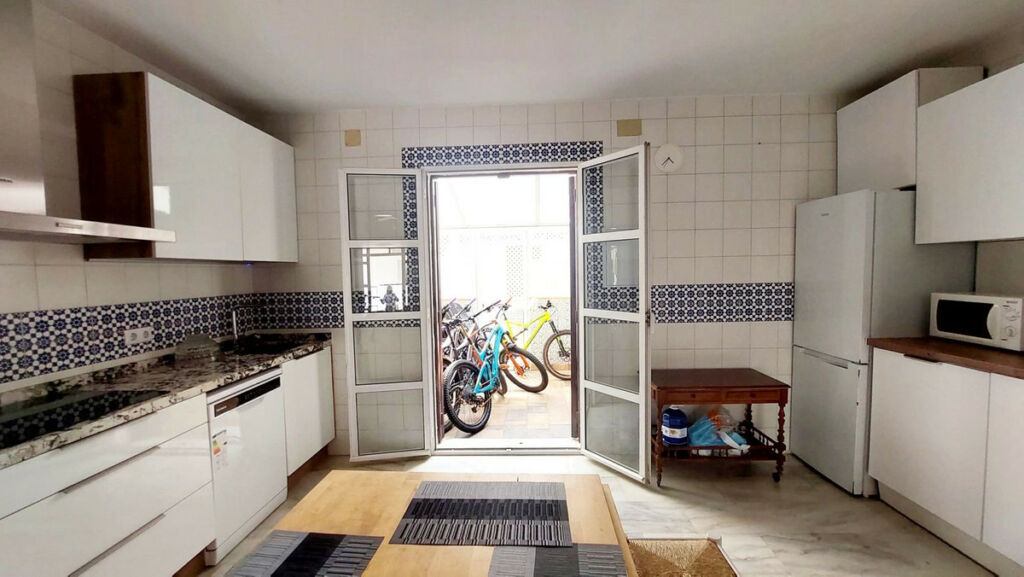 Townhouse Fuengirola Málaga - image 12