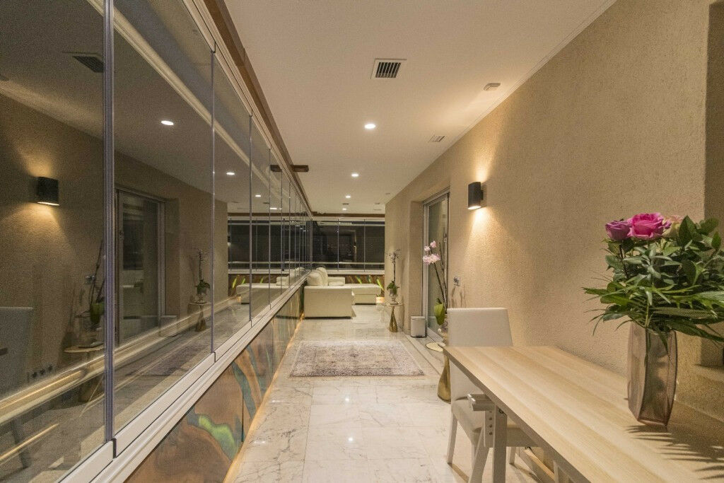 Middle Floor Apartment Puerto Banús Málaga - image 6