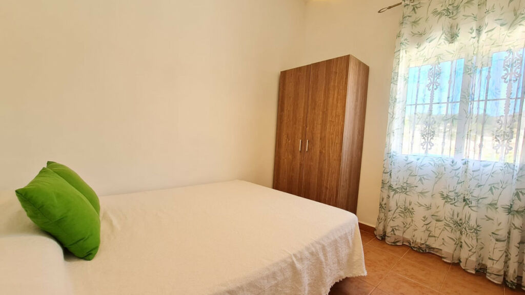Detached Villa La Romana Alicante - image 11