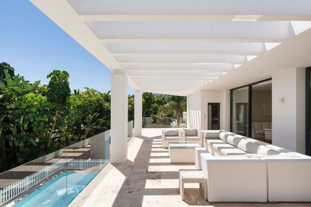 Detached Villa La Quinta Málaga - image 10