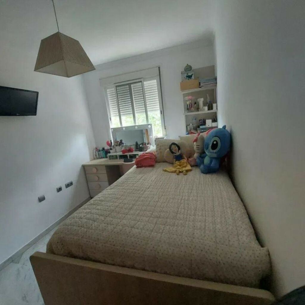Middle Floor Apartment Marbella Málaga - image 11