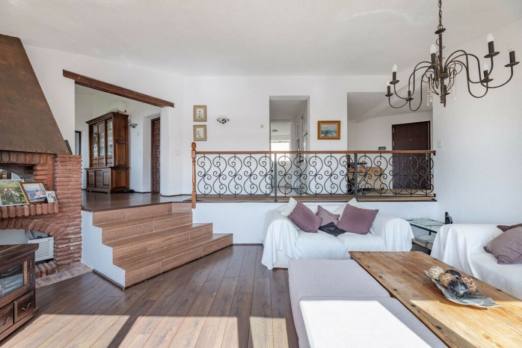 Detached Villa Benalmadena Málaga - image 11