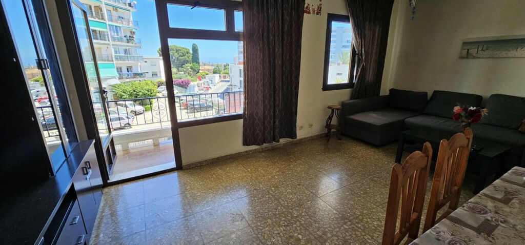 Middle Floor Apartment Benalmadena Málaga