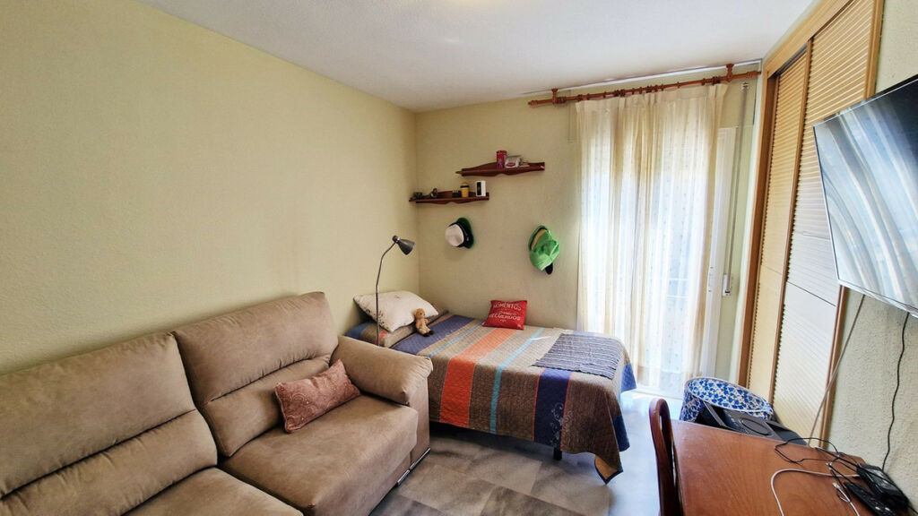 Middle Floor Apartment Arroyo de la Miel Málaga - image 11