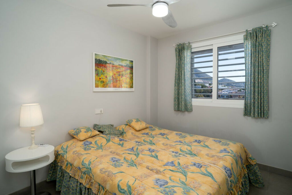 Middle Floor Apartment Torreblanca Málaga - image 11
