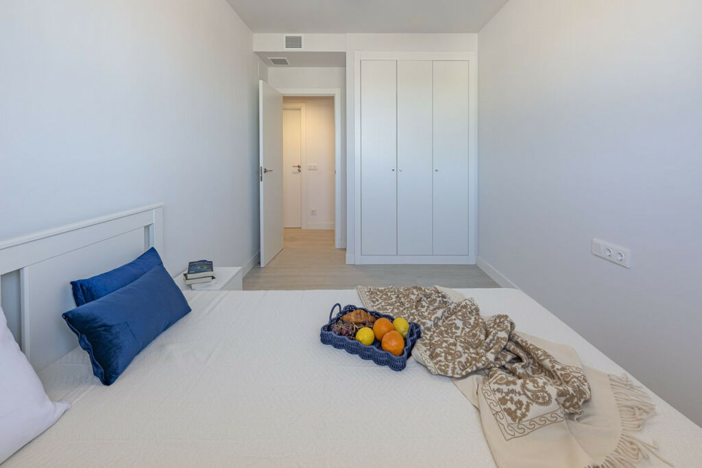 Penthouse Estepona Málaga - image 11
