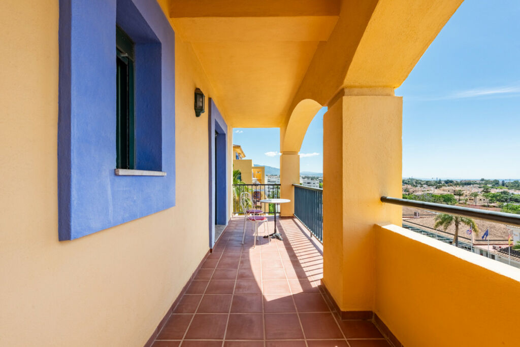 Middle Floor Apartment San Pedro de Alcántara Málaga - image 11