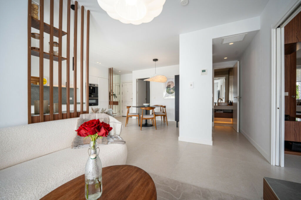 Middle Floor Apartment Benahavís Málaga - image 11