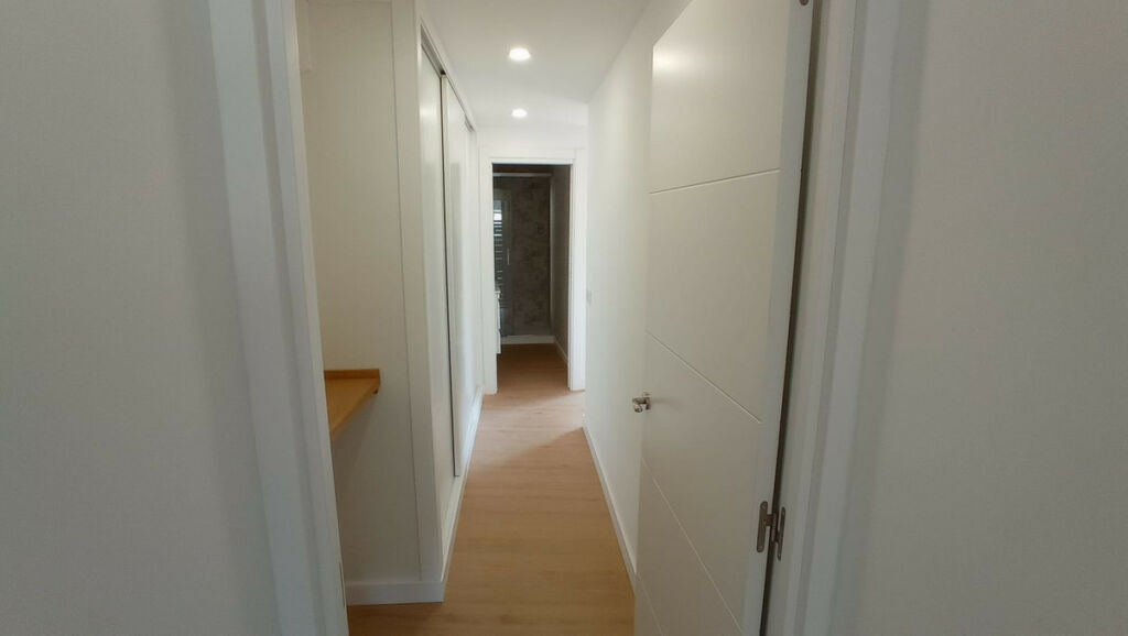 Middle Floor Apartment Málaga Centro Málaga - image 12