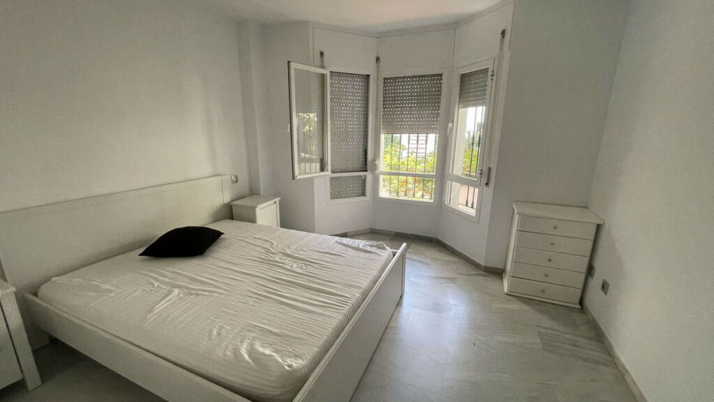 Ground Floor Apartment Nueva Andalucía Málaga - image 11