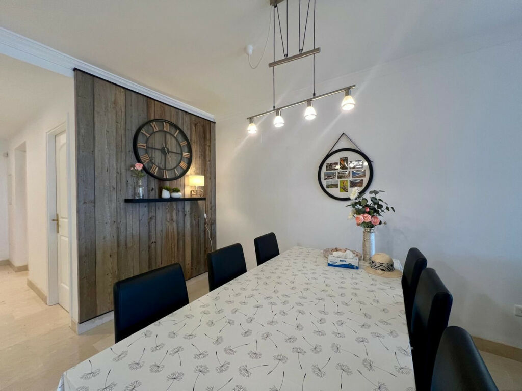 Ground Floor Apartment Elviria Málaga - image 11