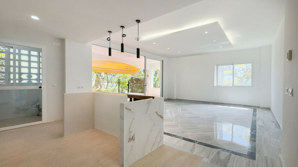 Ground Floor Apartment Marbella Málaga - image 11