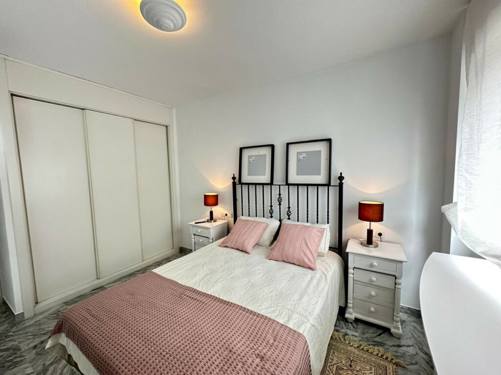 Middle Floor Apartment San Pedro de Alcántara Málaga - image 11