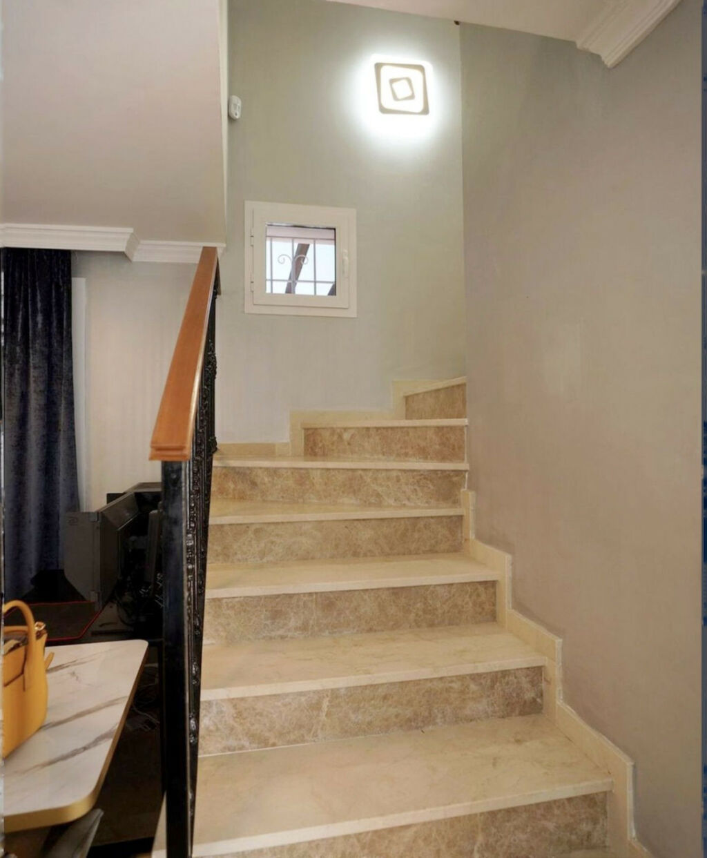 Townhouse Aloha Málaga - image 11