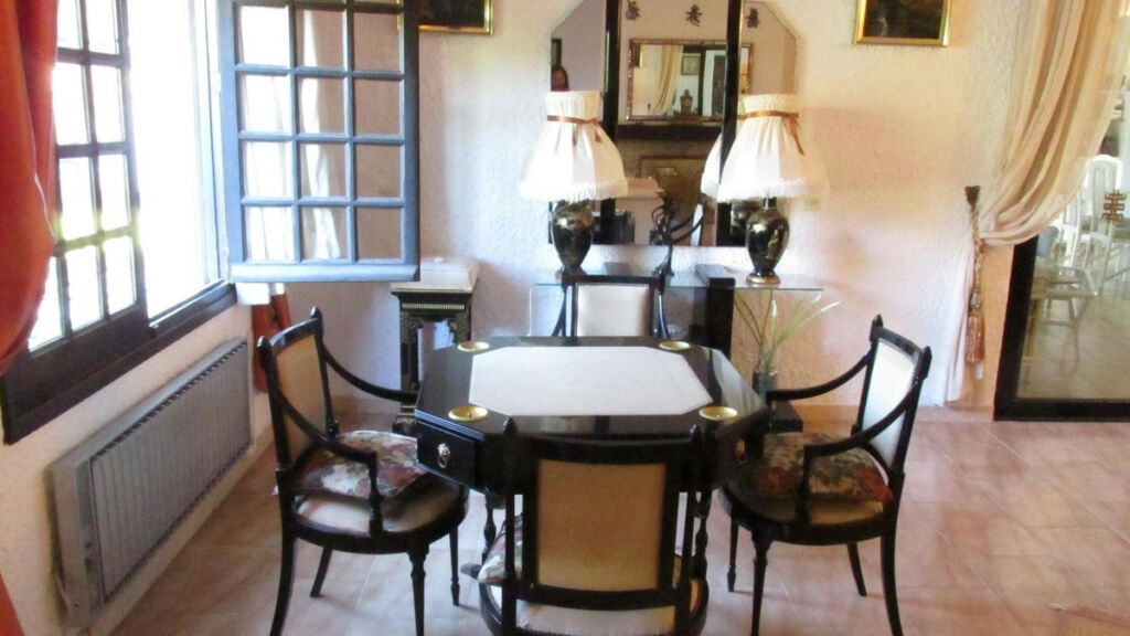 Detached Villa San Pedro de Alcántara Málaga - image 11