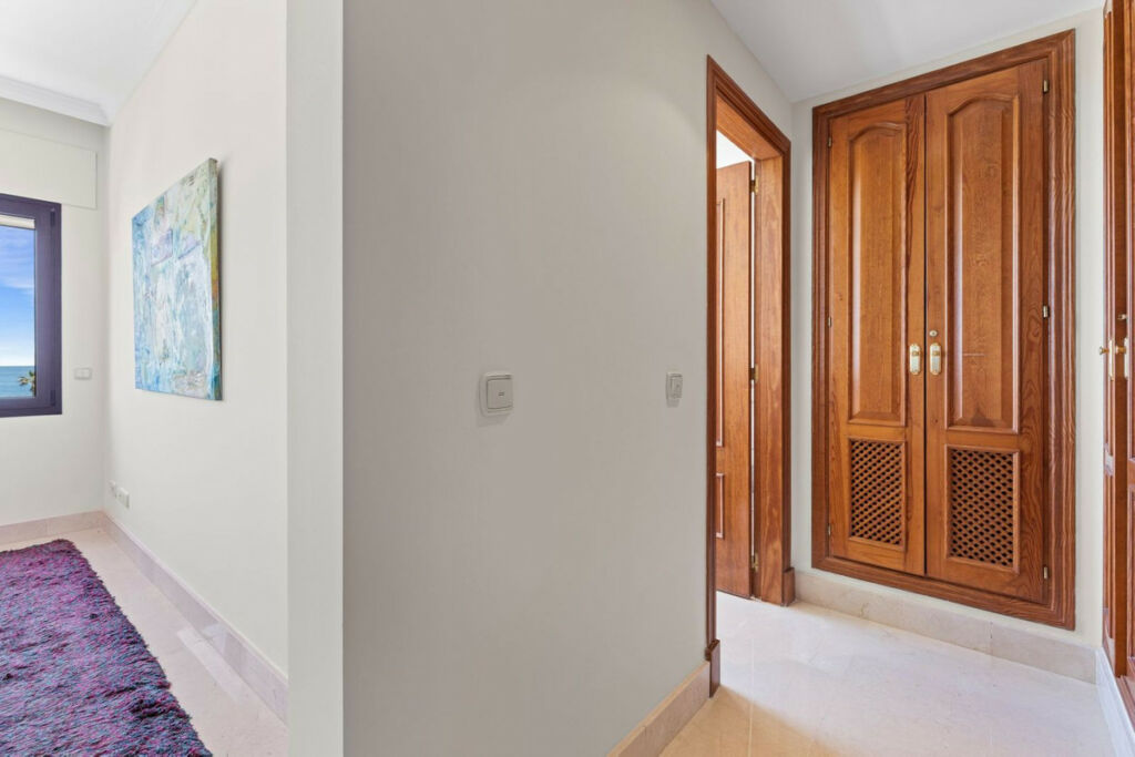 Penthouse Duplex Estepona Málaga - image 12