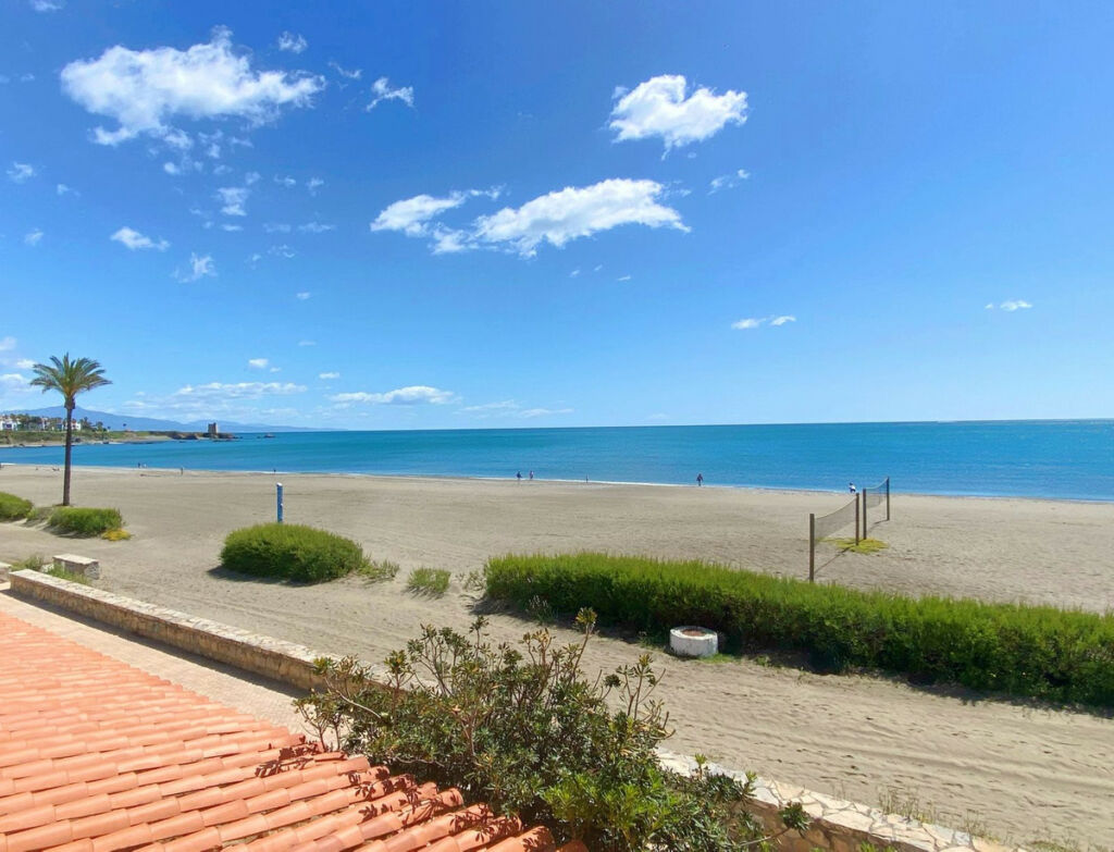 Townhouse Casares Playa Málaga - image 11