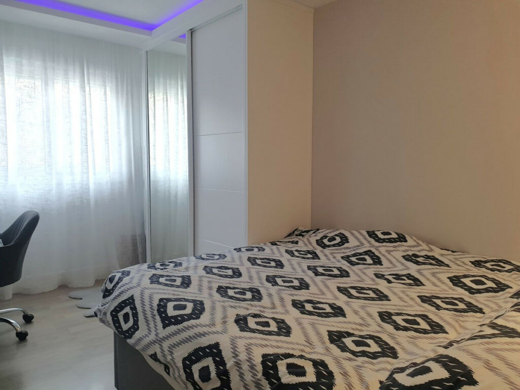 Middle Floor Apartment Marbella Málaga - image 11