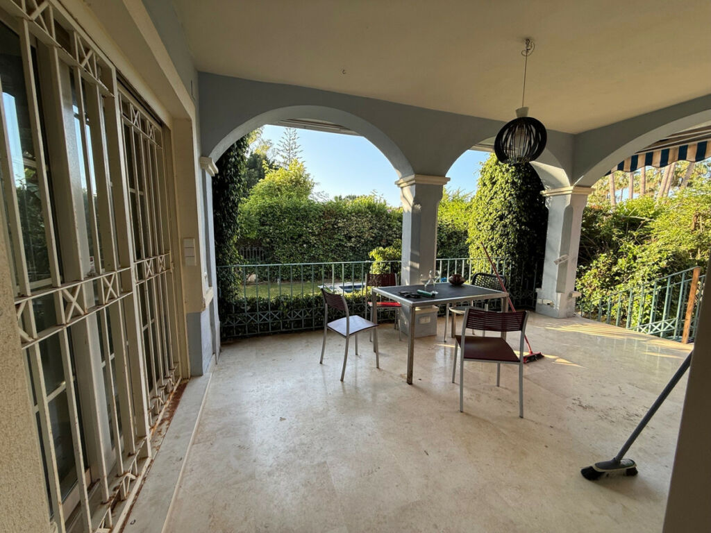 Detached Villa Puerto Banús Málaga - image 12