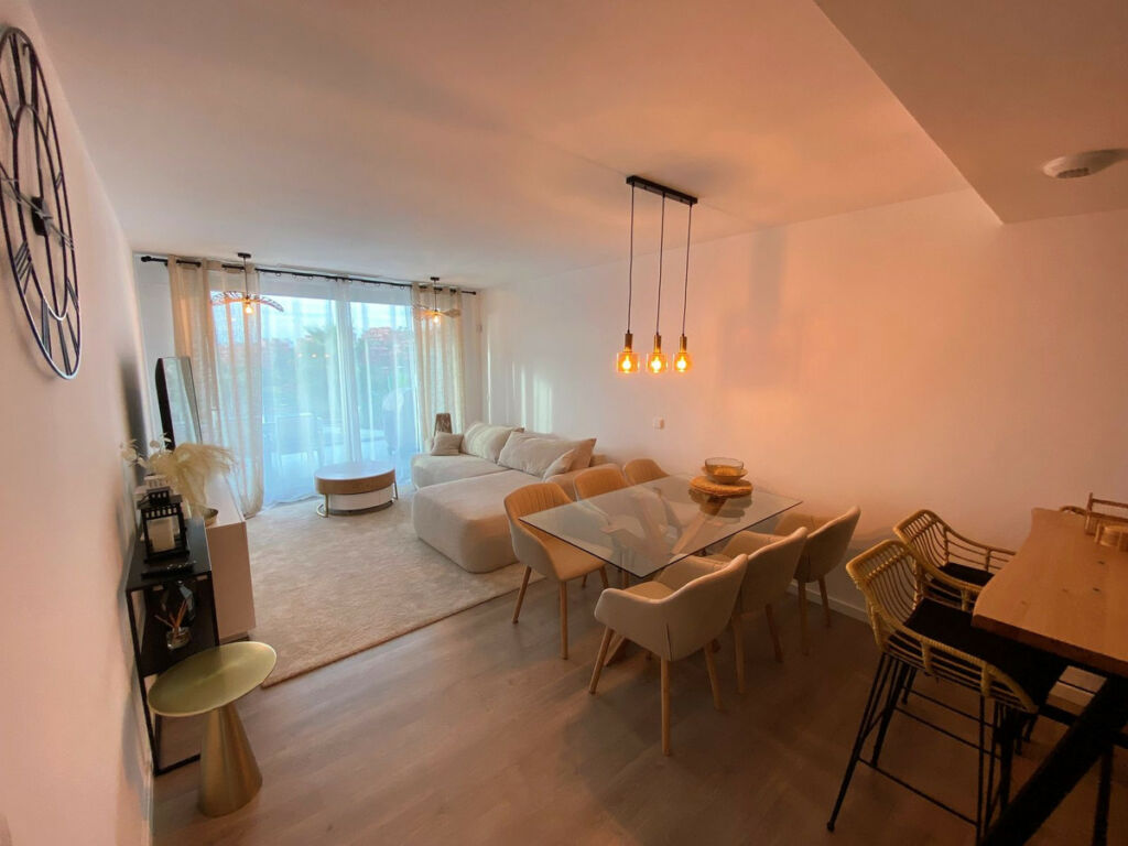 Middle Floor Apartment Estepona Málaga - image 12