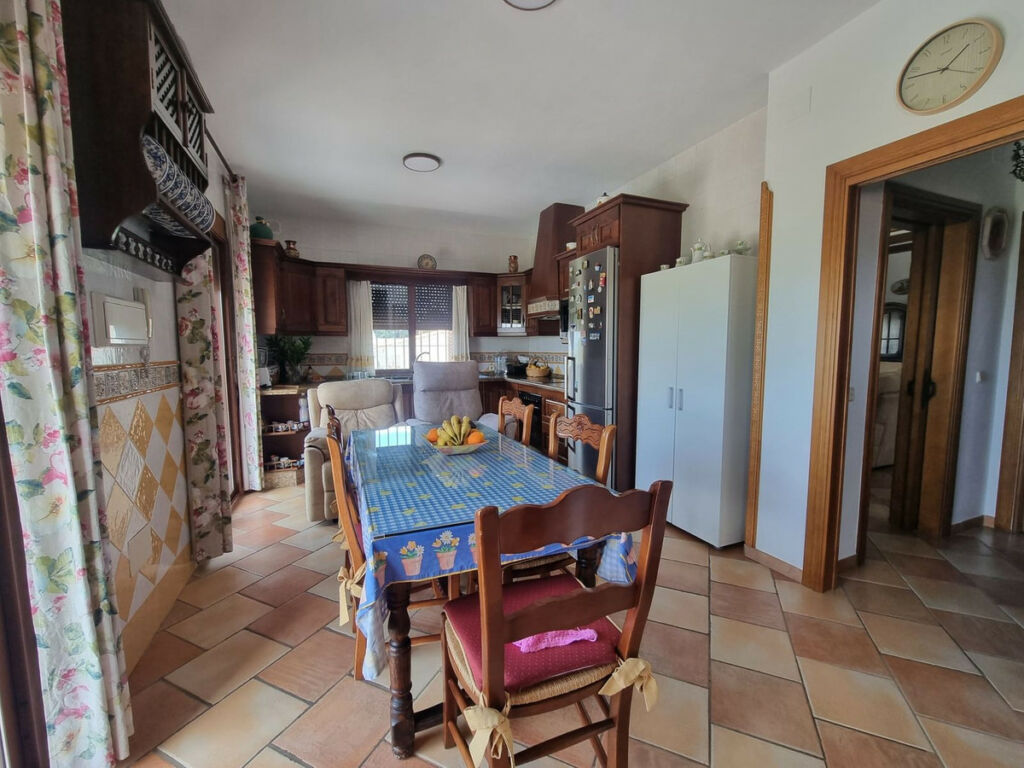 Detached Villa Alhaurín el Grande Málaga - image 12