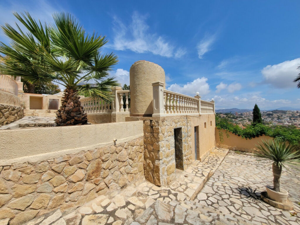 Detached Villa Calpe Alicante - image 12