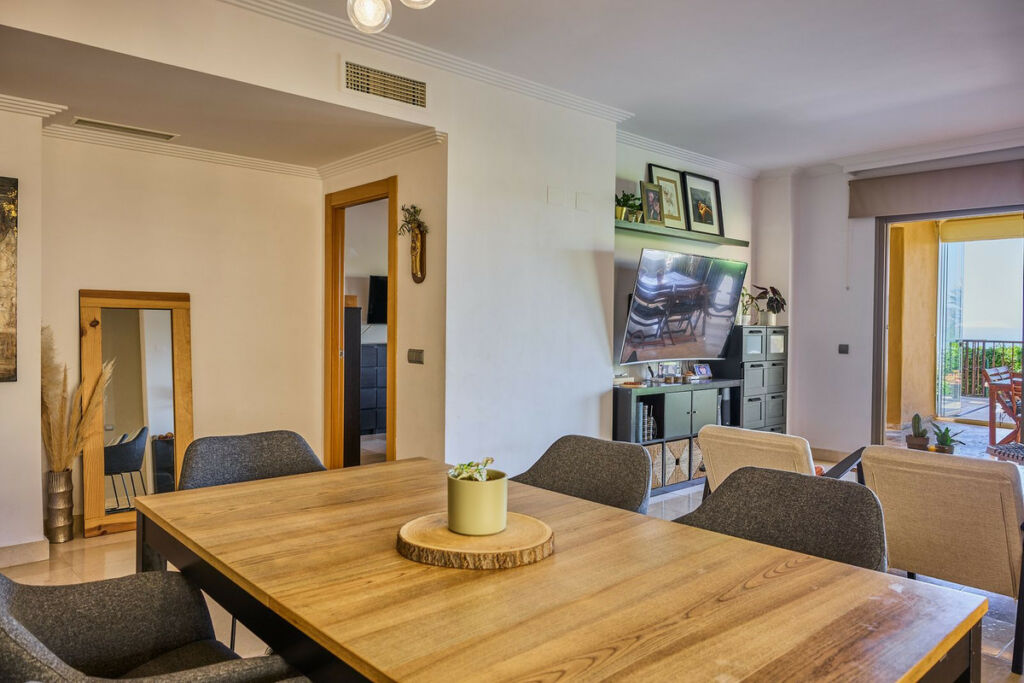 Ground Floor Apartment Benahavís Málaga - image 12