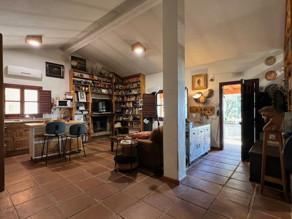 Detached Villa Almayate Málaga - image 12