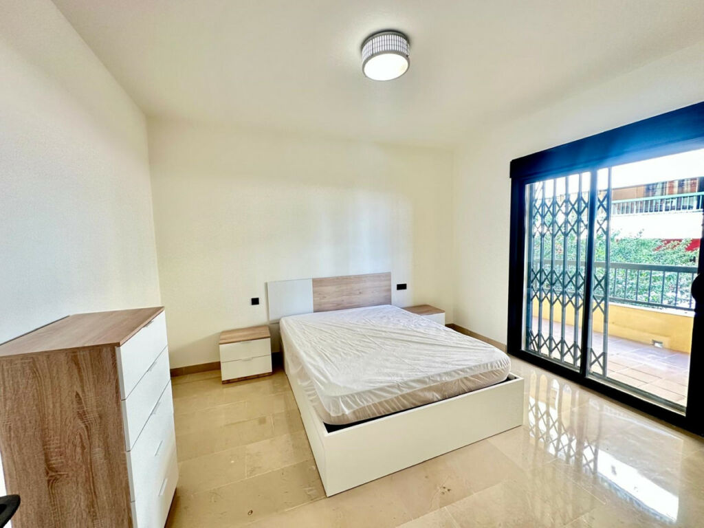 Middle Floor Apartment San Pedro de Alcántara Málaga - image 11