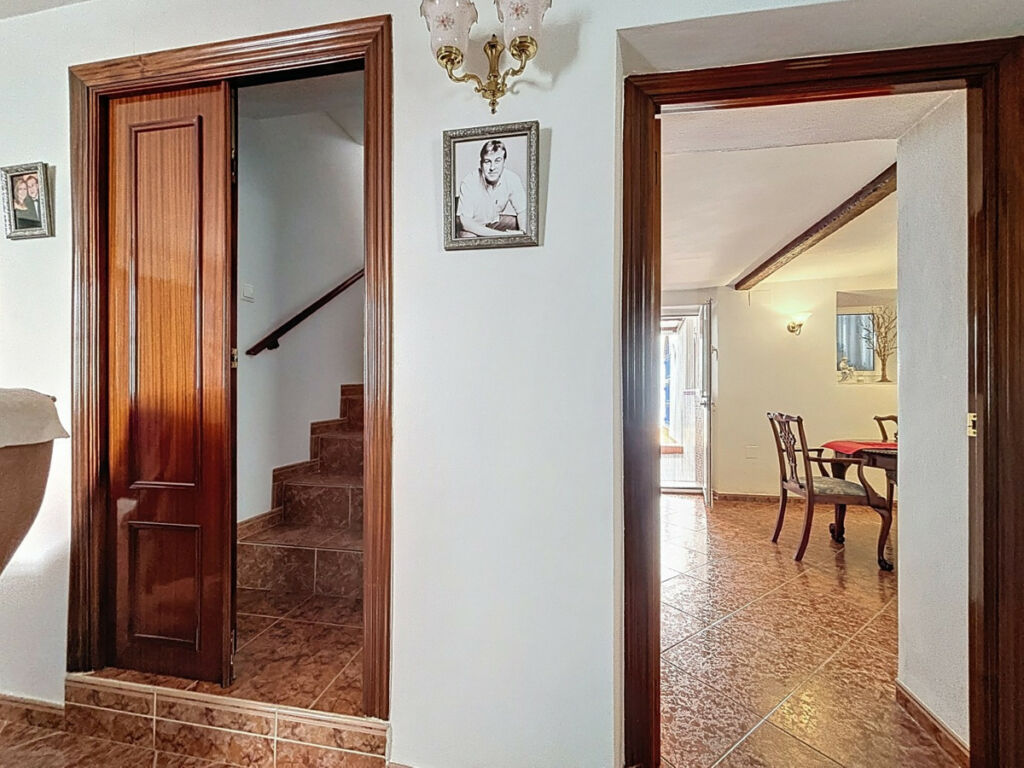 Semi-Detached House Periana Málaga - image 12
