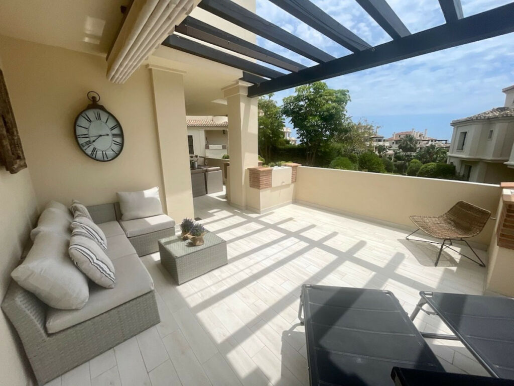 Middle Floor Apartment Benahavís Málaga - image 12