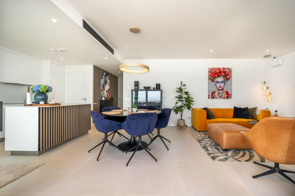 Middle Floor Apartment Fuengirola Málaga - image 12
