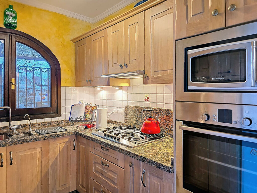 Detached Villa Cómpeta Málaga - image 12