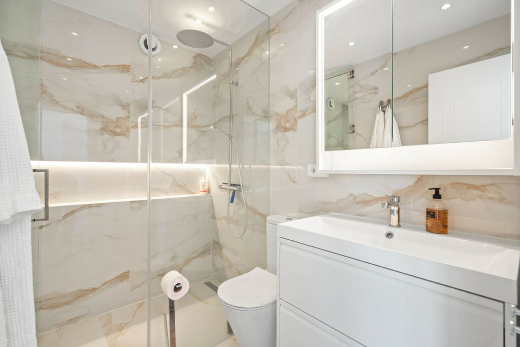 Townhouse San Pedro de Alcántara Málaga - image 10