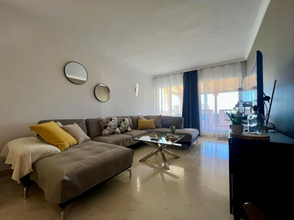 Ground Floor Apartment Elviria Málaga - image 12