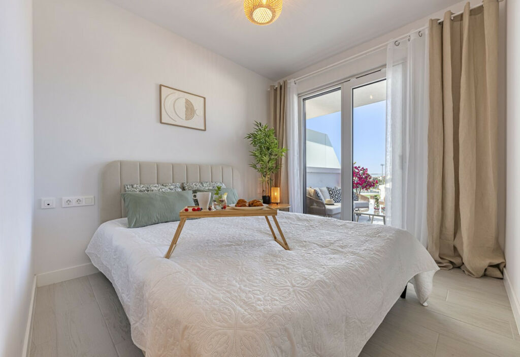 Penthouse Estepona Málaga - image 12