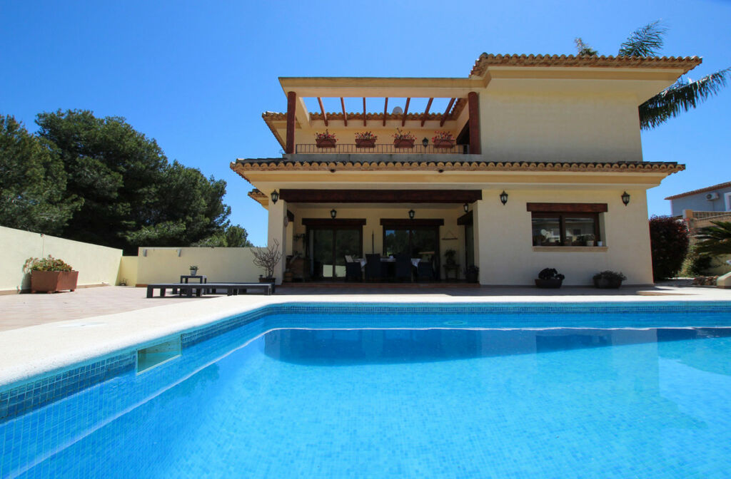 Detached Villa Calpe Alicante - image 12