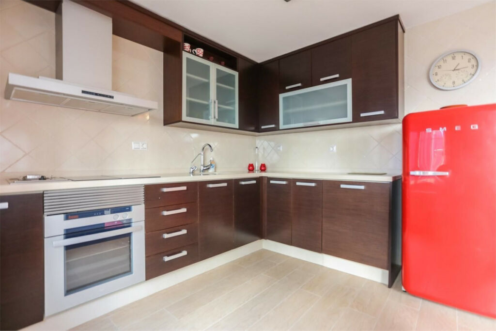Middle Floor Apartment Torrevieja Alicante - image 11