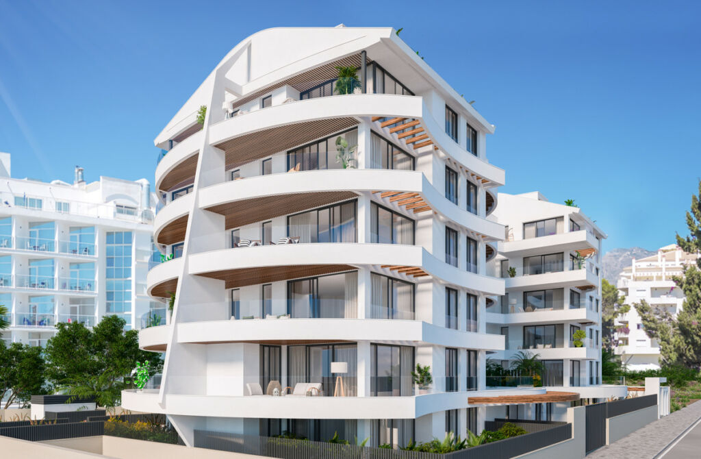 Middle Floor Apartment Benalmadena Málaga - image 12
