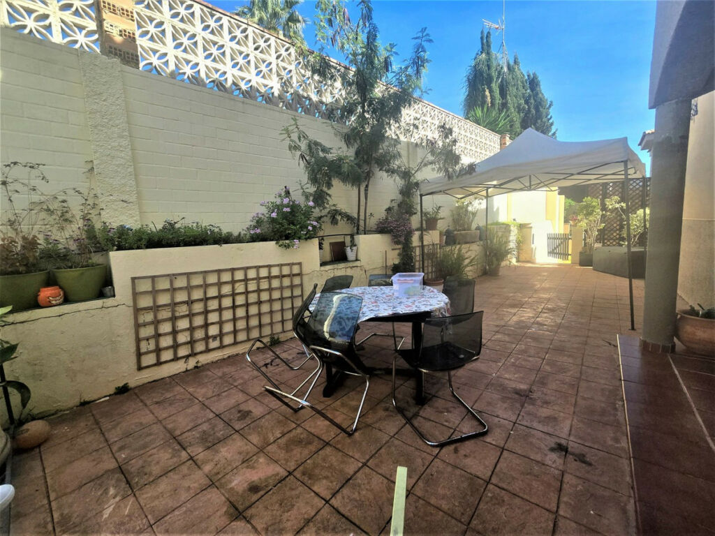 Semi-Detached House Playamar Málaga - image 12