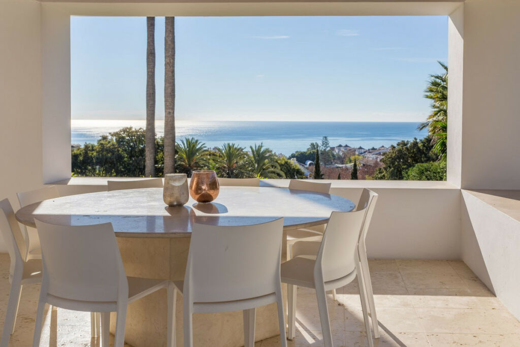 Detached Villa Marbella Málaga - image 12