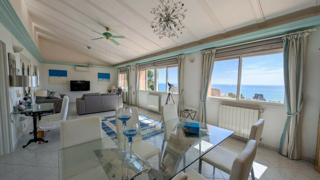 Detached Villa Calpe Alicante - image 12
