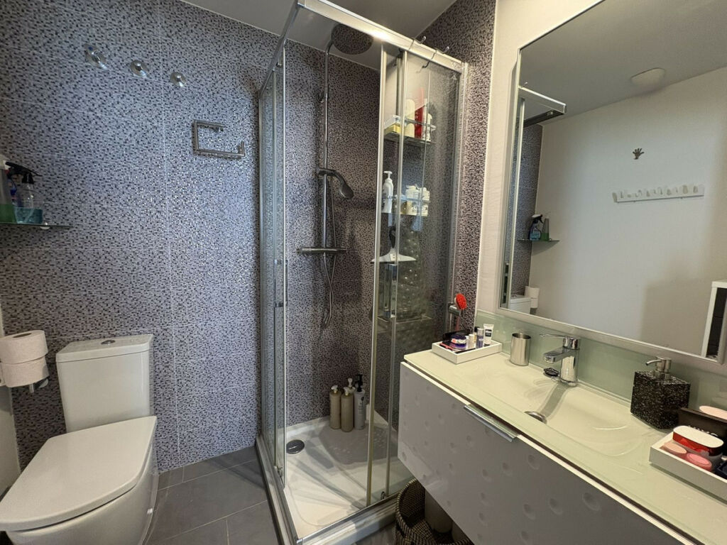 Middle Floor Apartment La Mata Alicante - image 12