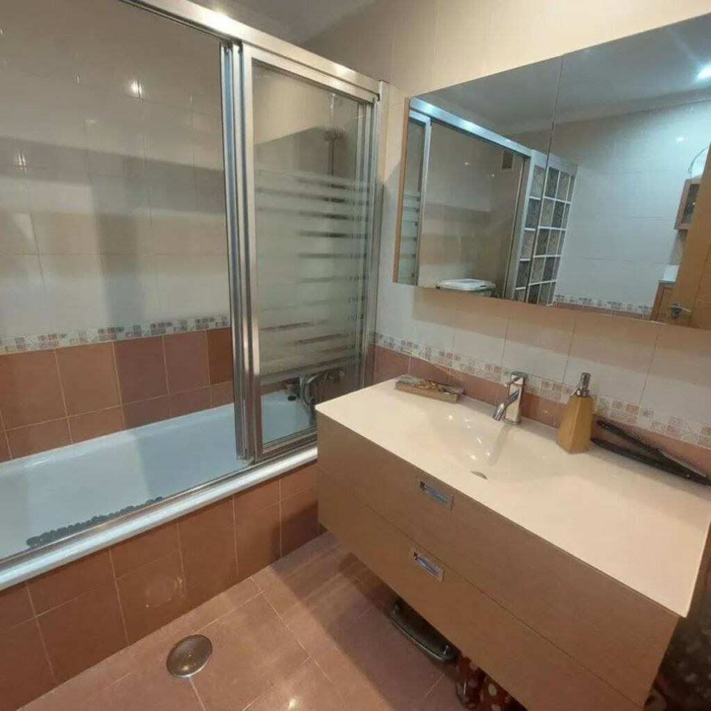 Middle Floor Apartment Marbella Málaga - image 12