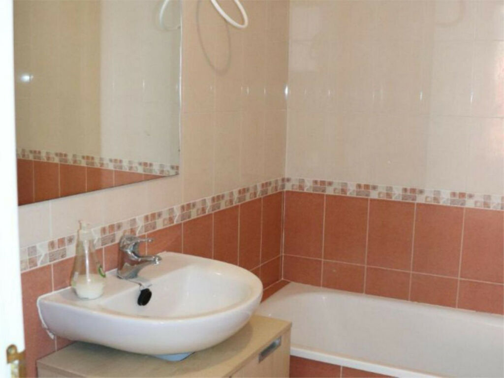 Middle Floor Apartment Marbella Málaga - image 12