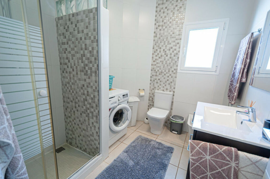 Detached Villa Benissa Alicante - image 13