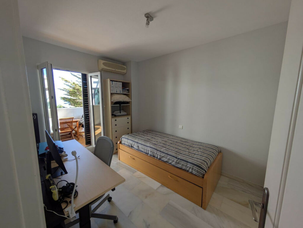 Middle Floor Apartment Torrequebrada Málaga - image 14
