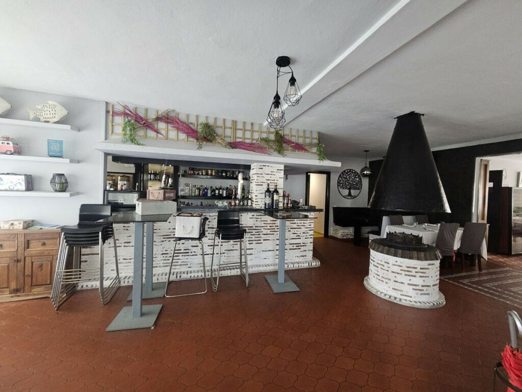 Restaurant Torreguadiaro Cádiz - image 13