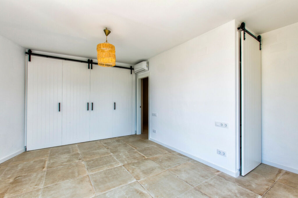 Detached Villa Benissa Alicante - image 15